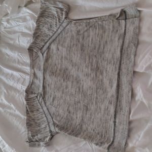 Short sleeved sweatshirt